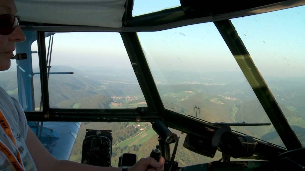 Antonov AN-2 Flight at Flugtage Dittingen 2011