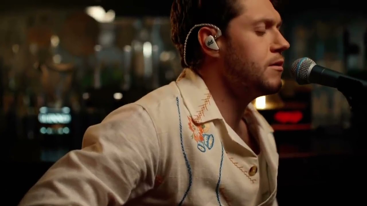 This Town - Niall Horan | Performance for Guinness: The Best Of The Pub