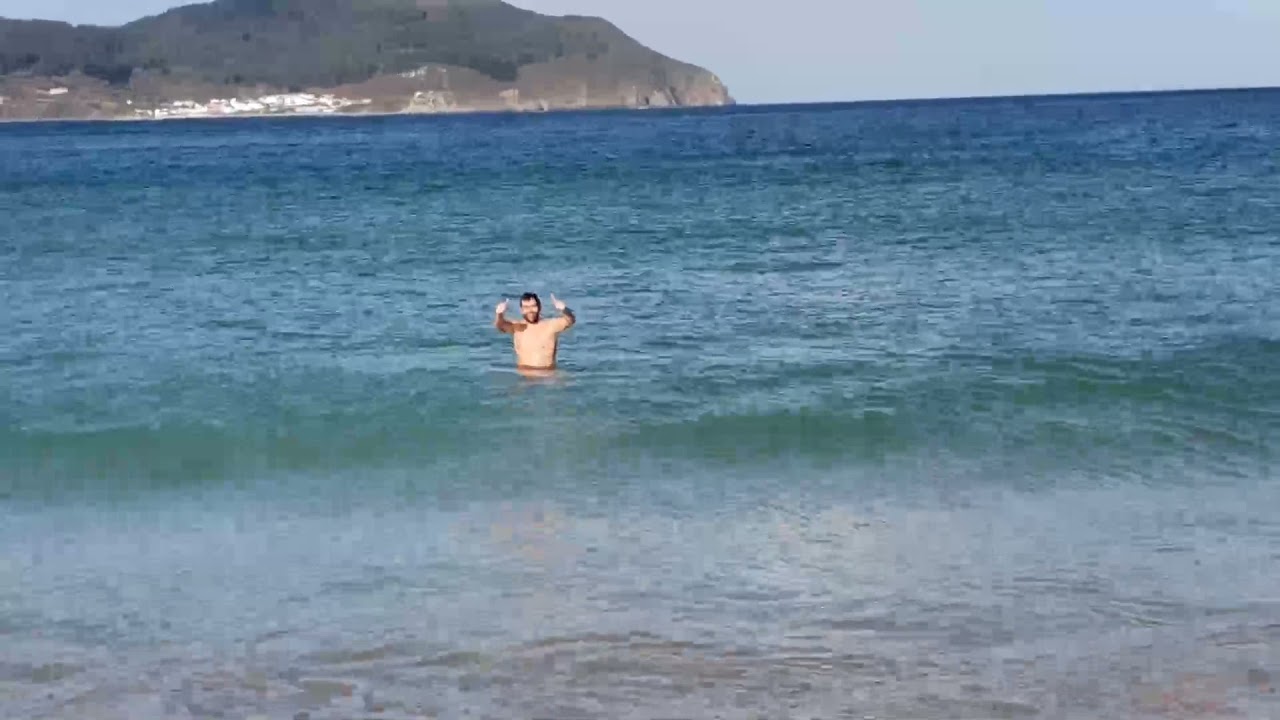 Último baño do 2021 en Xilloi, O Vicedo, A Mariña 🌊😍