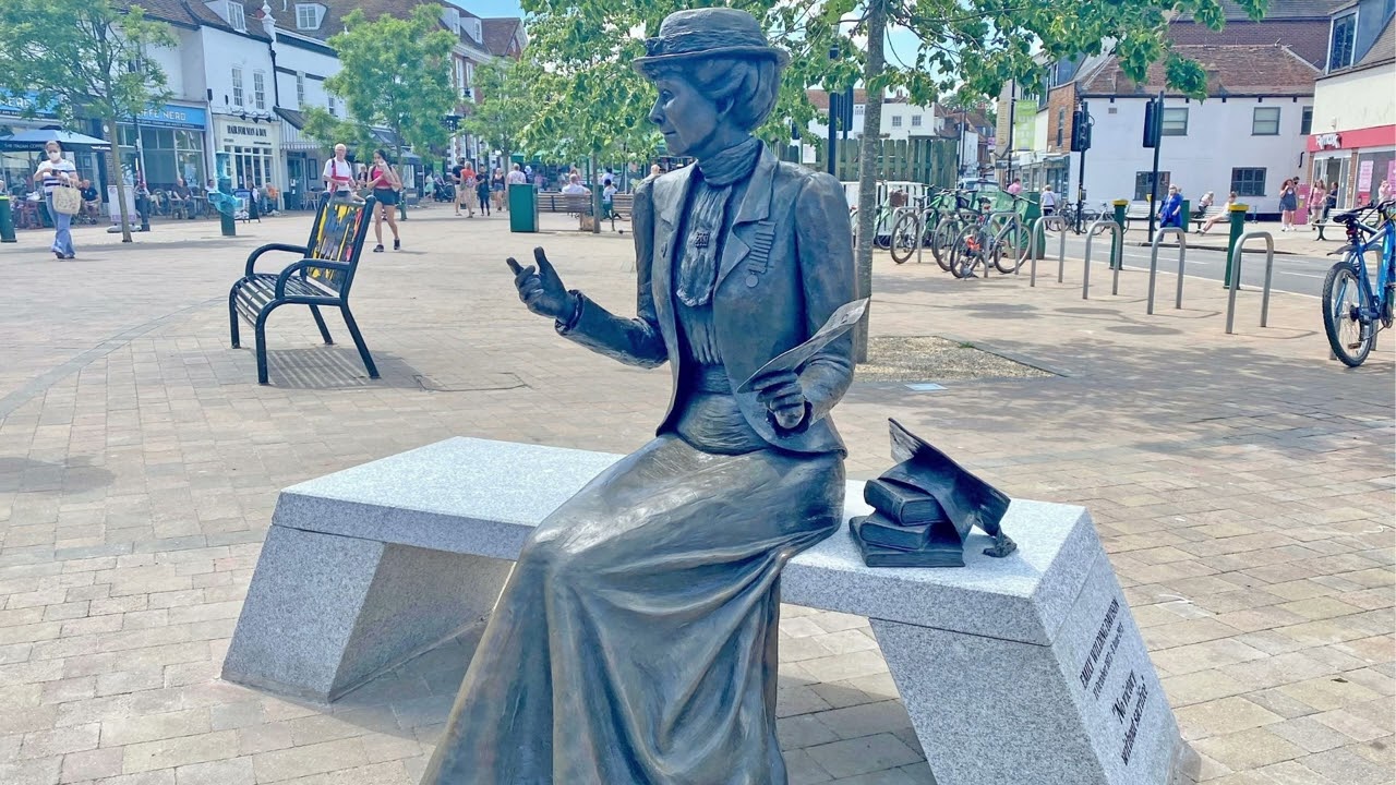 Emily Davison Statue Barcode