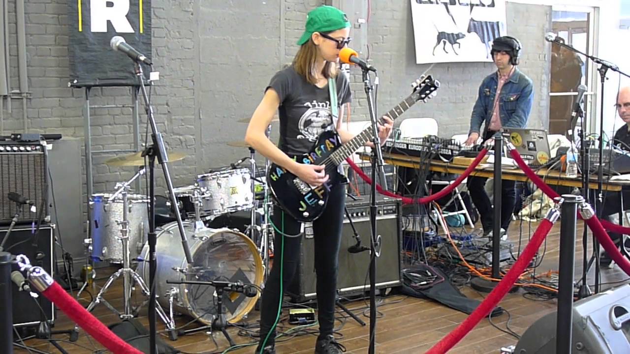 Colleen Green - Here it comes - 2016 WFMU Record fair Brooklyn expo - April 30 2016