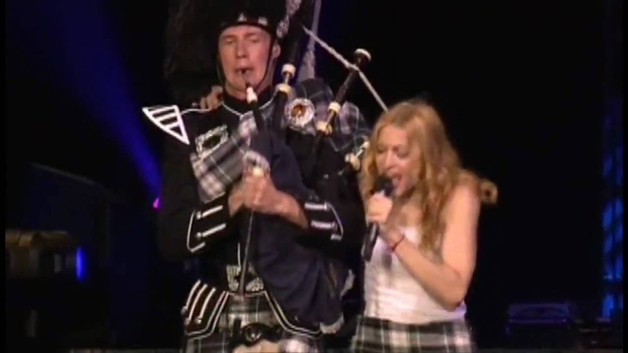 Madonna - Into The Groove [Re-Invention Tour] HD