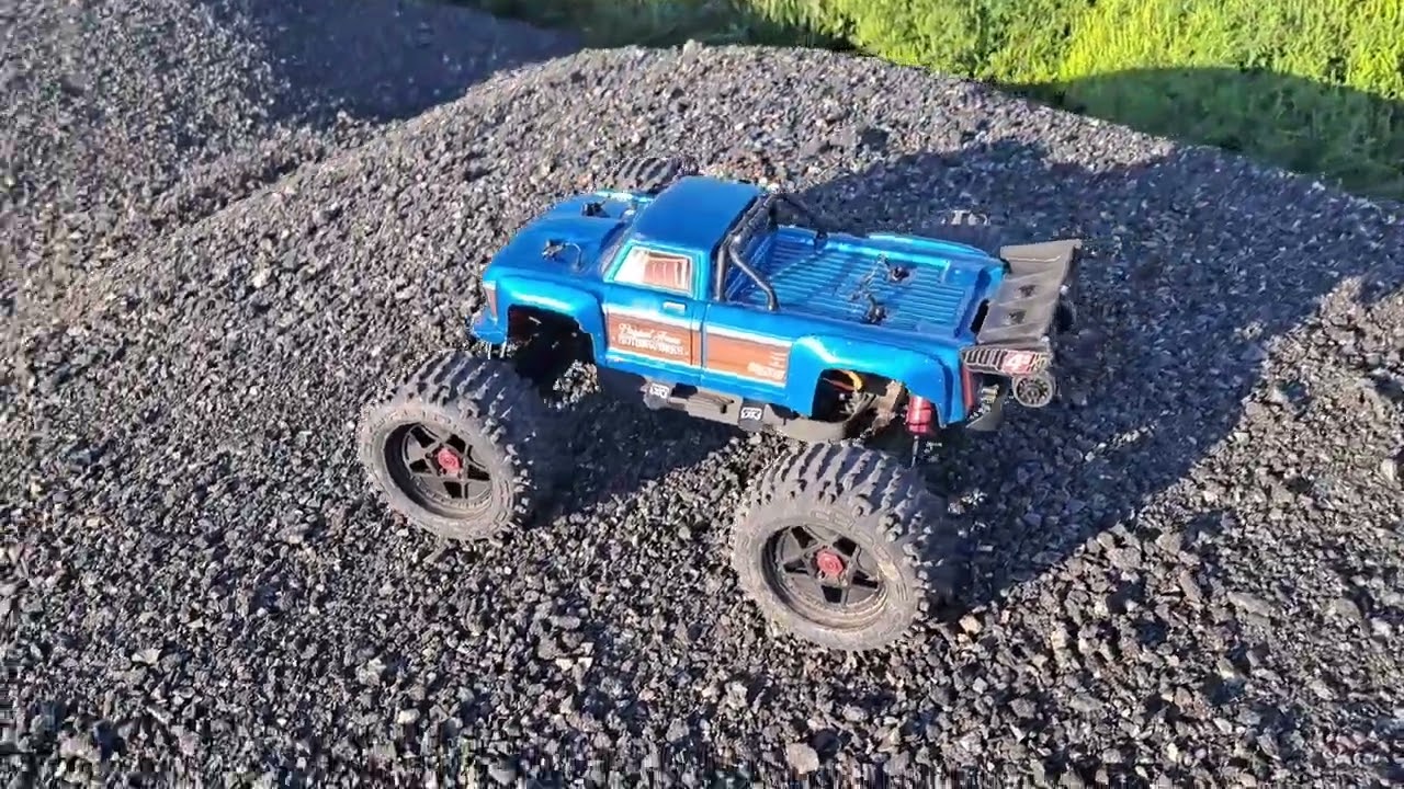 Arrma Outcast 4s BLX V2 18 Tooth pinion Backflip Beast!!!!