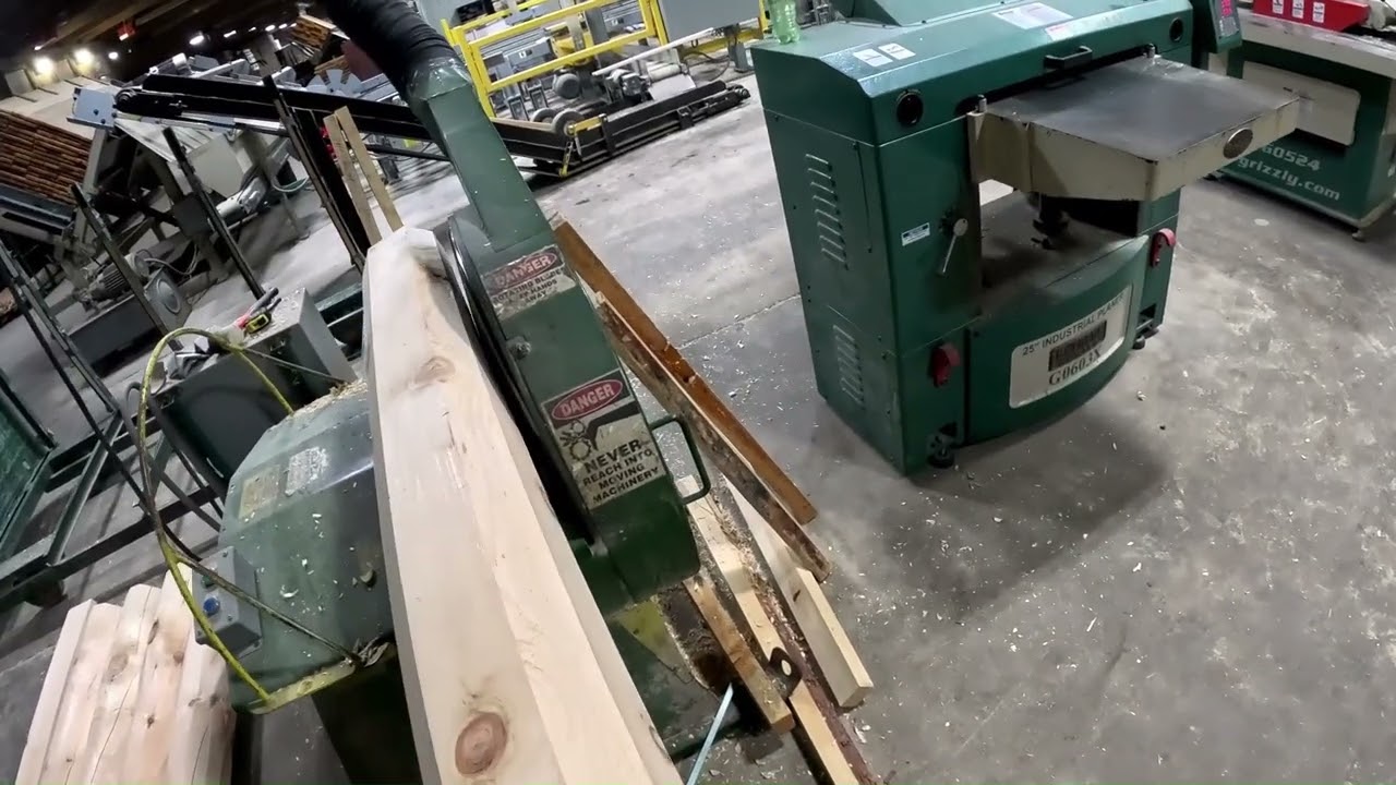 How Vertical Corners are Made for Log Siding