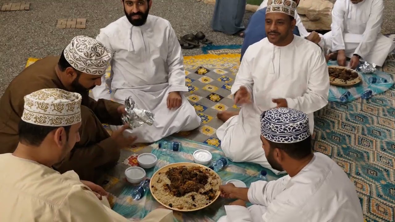 الفطور الرمضاني الخامس لزملاء الدراسة مدرسة خالد بن الوليد ولاية بدبد الخميس 15 رمضان 1447 هـ