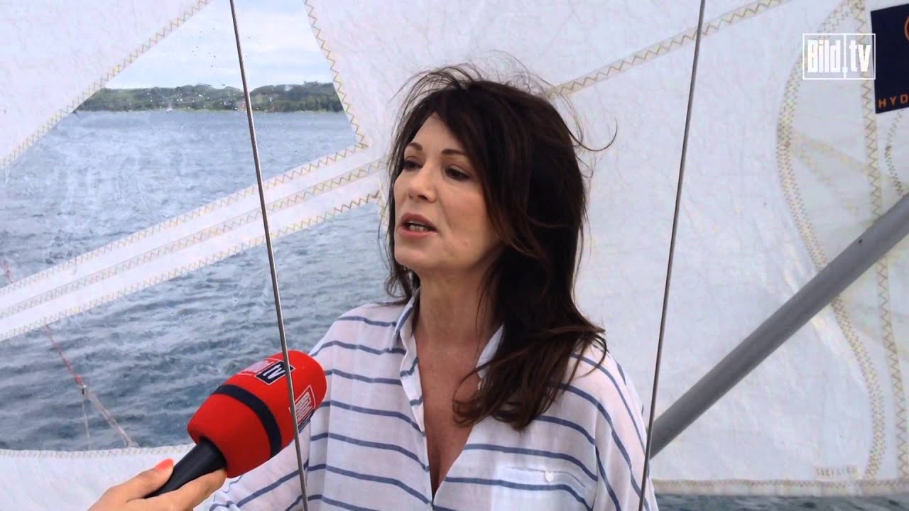 Film-Star Iris Berben segelt über den Scharmützelsee