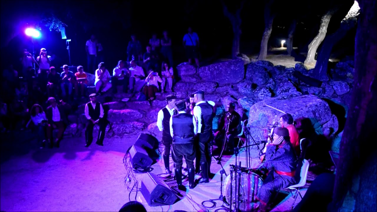 HUUN HUUR TU & TENORE DI BITTI REMUNNU 'E LOCU IN CONCERTO