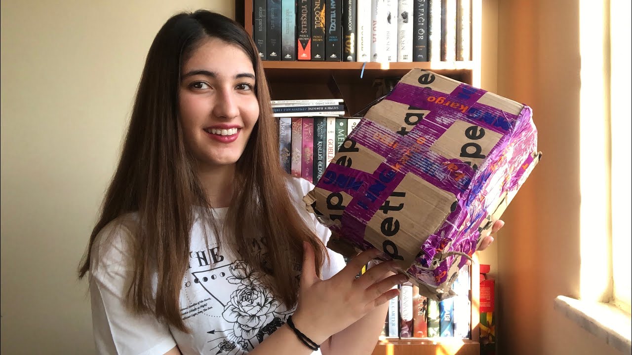 Gergin Bir Kitap Alışverişi | Kitapsepeti