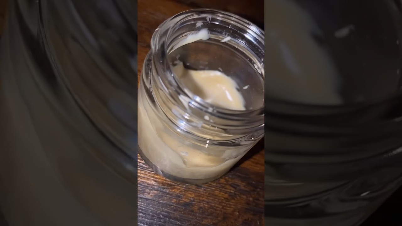 MAD HONEY (honey banana x sherbanger) cold cure live rosin, pre-whip. Bred by: BostonRoots x Bloom