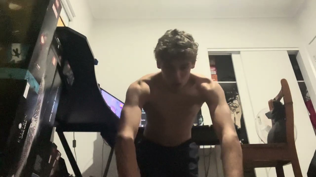 Day 15 of doing 50 pushups in different ways 