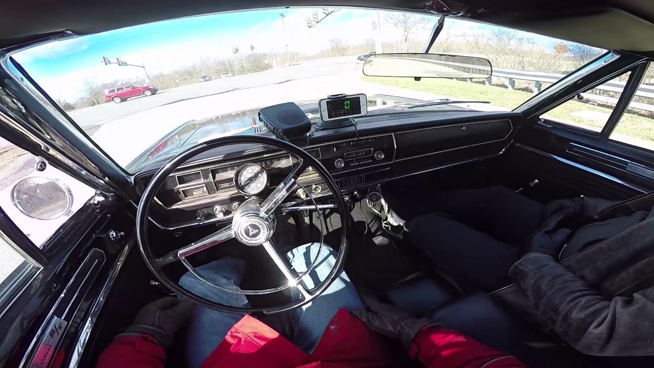 Driving a Dodge Coronet 440