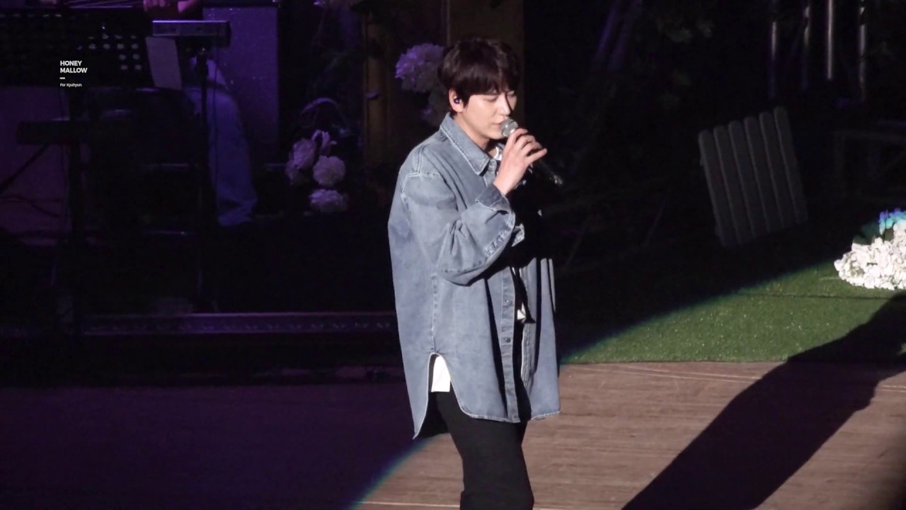 190519 KYUHYUN : 규현 팬미팅 '다시, 만나는 오늘' - 비처럼 가지 마요 (One More Chance) 규현ver