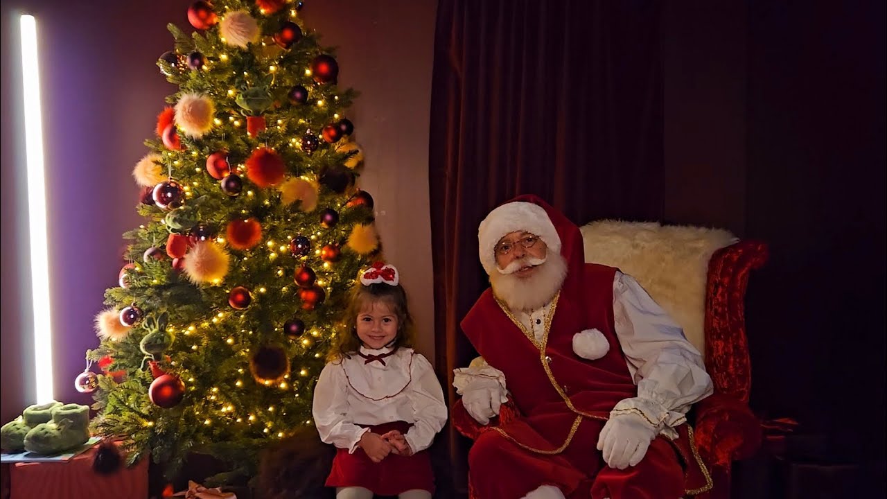 Santa's grotto 2023 at John Lewis Oxford Street London @johnlewisretail