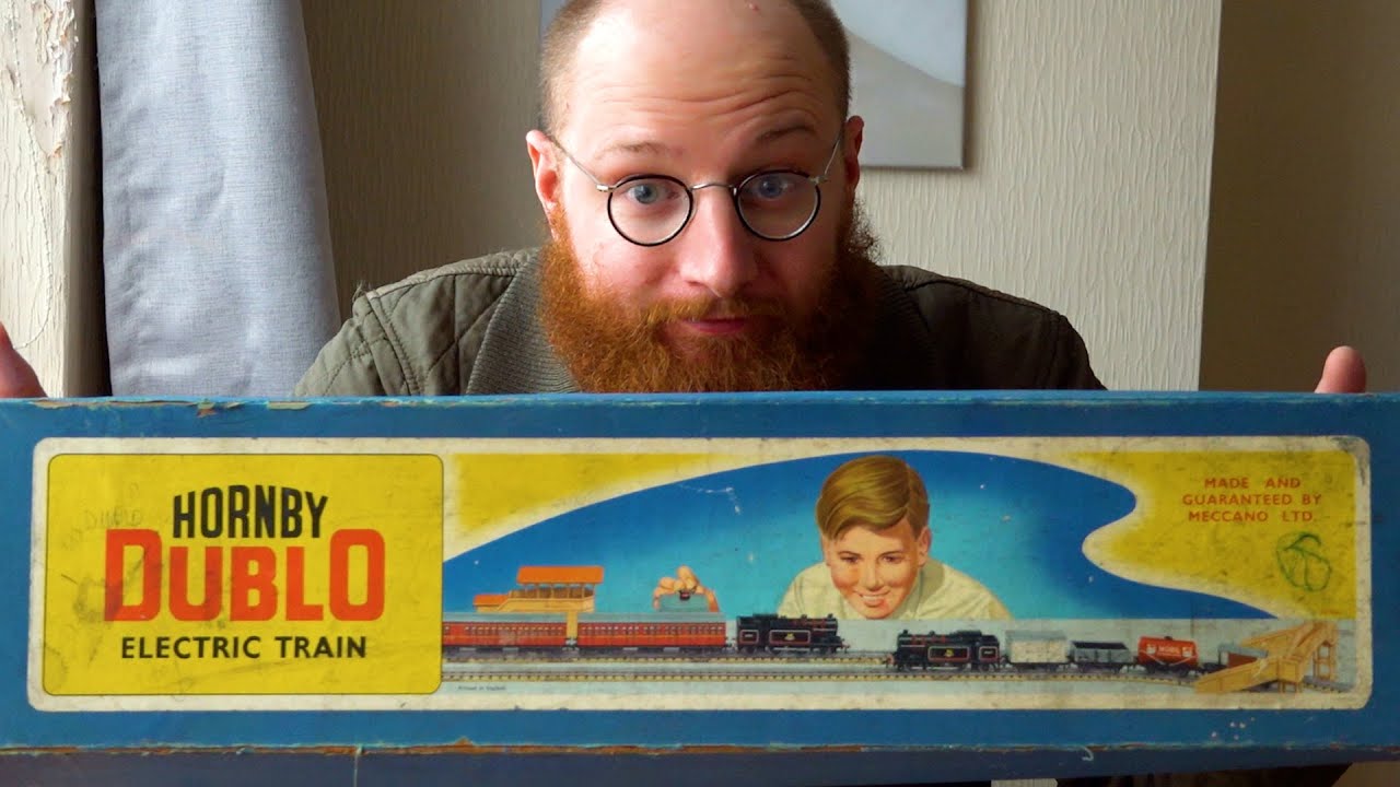BW 12 - 70 Year old train set!! Does it work?? Hornby Dublo 3 Rail