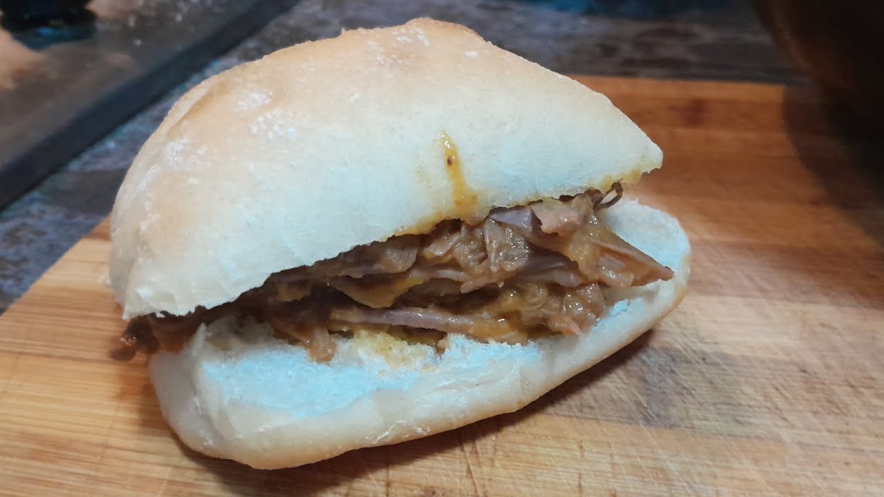 Plato 750 : salsa para carne deshilachada 