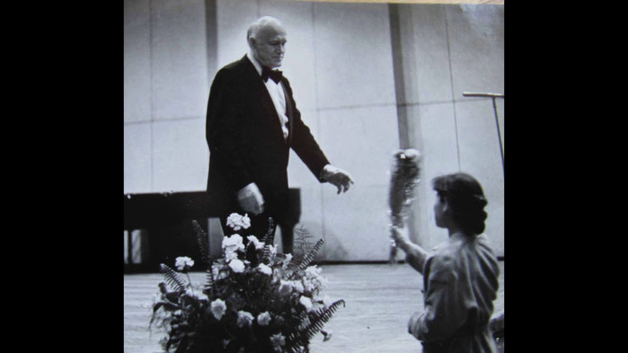 Sviatoslav Richter plays TCHAIKOVSKY The Seasons