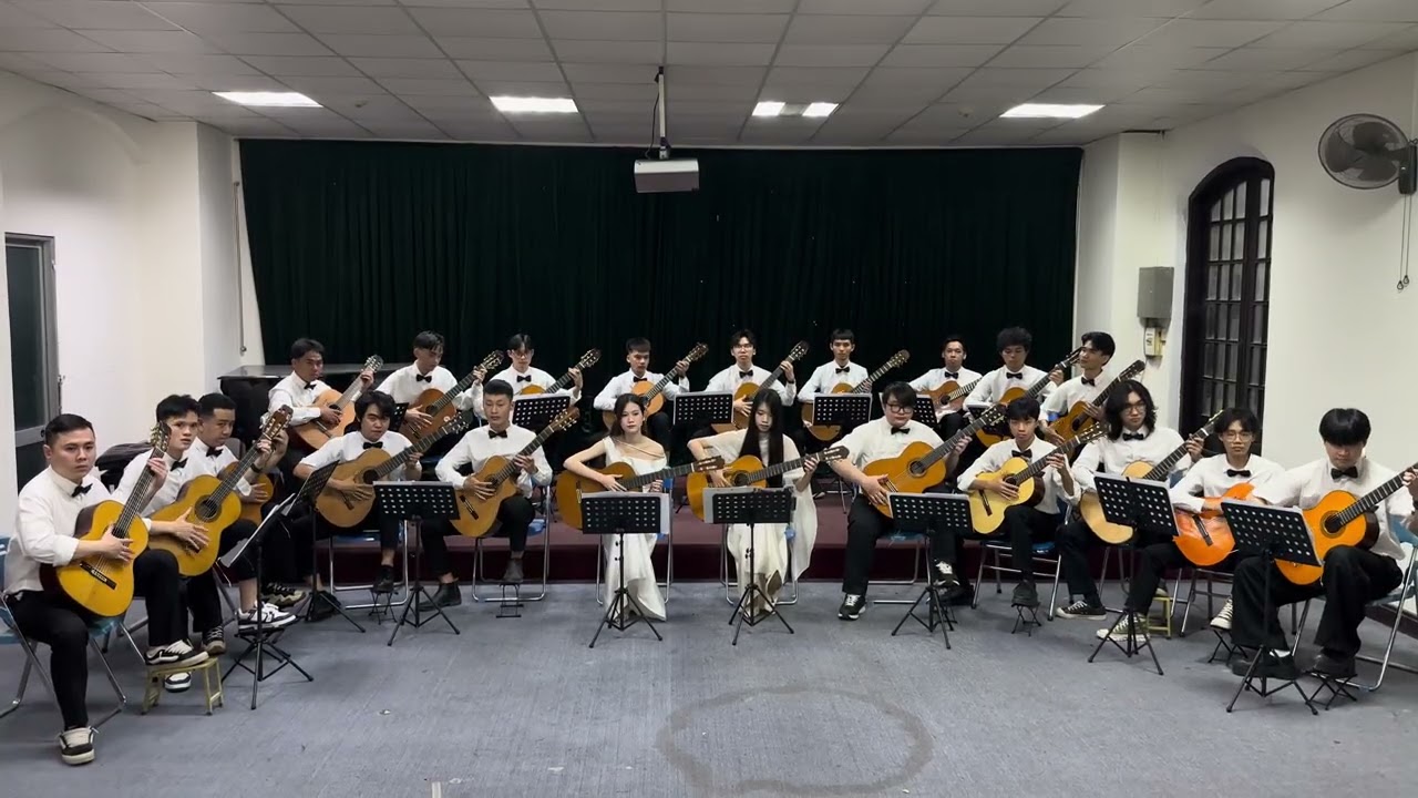 Asturias, arr: Nguyen Văn Phúc - Emsemble guitar Hue