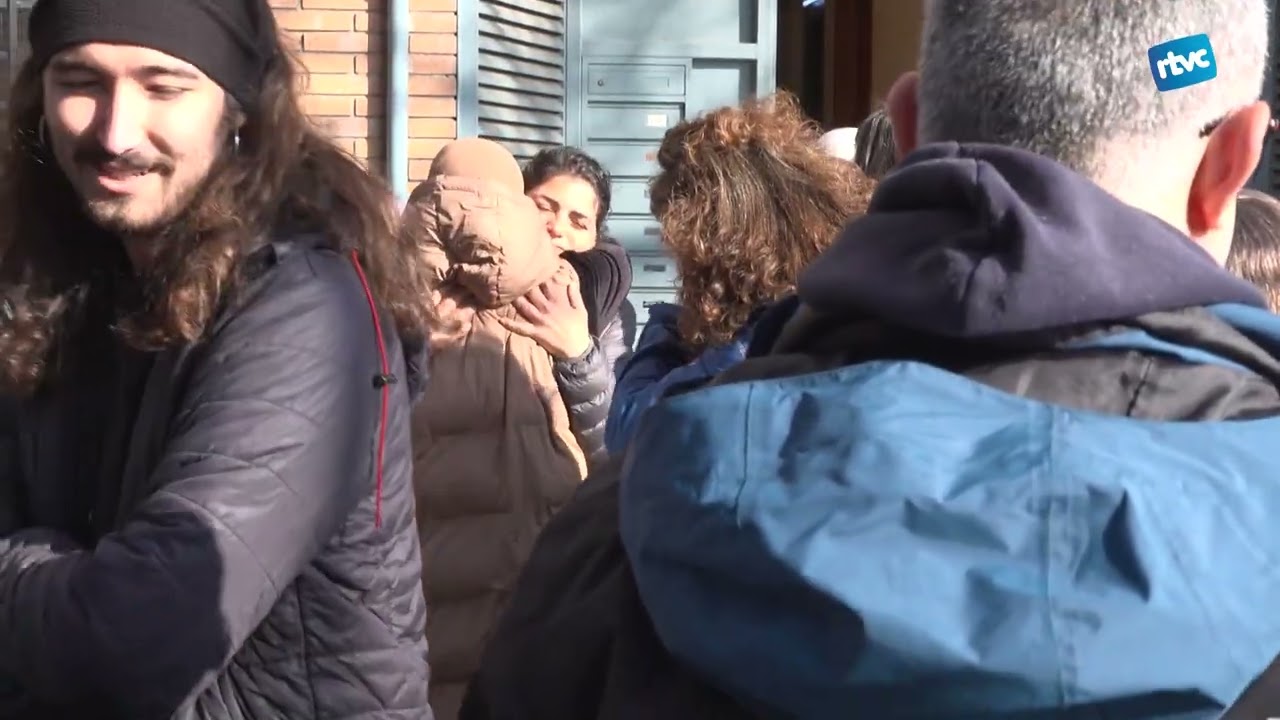 Suspès el desnonament de la Sara fins al 31 de març
