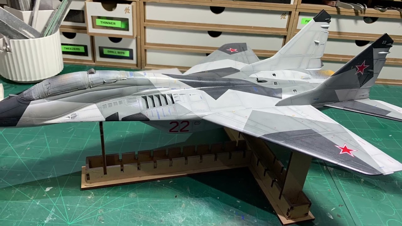 Revell MIG 29 1/32 alternative paint scheme
