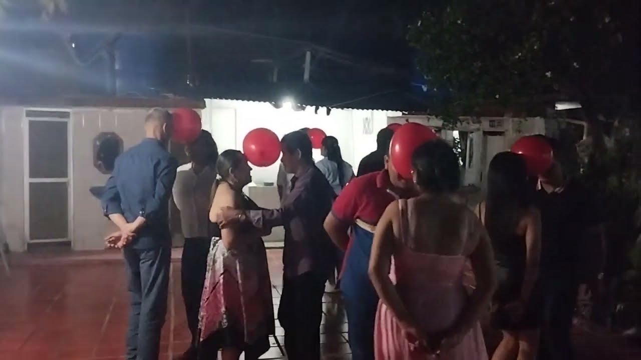 Dinámica de Parejas -  Clausura seminario  Completamente enamorados