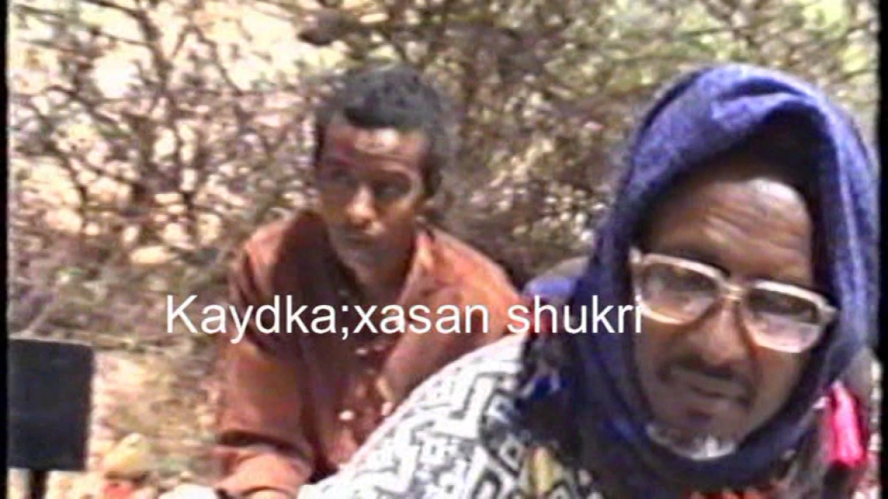 FARIINTII AHU IBRAHIM GADHLE U DIRAY RAJIIMKII SIYAAD BARRE IYO DARDAARANKII BAARLAMAANKII SNM.