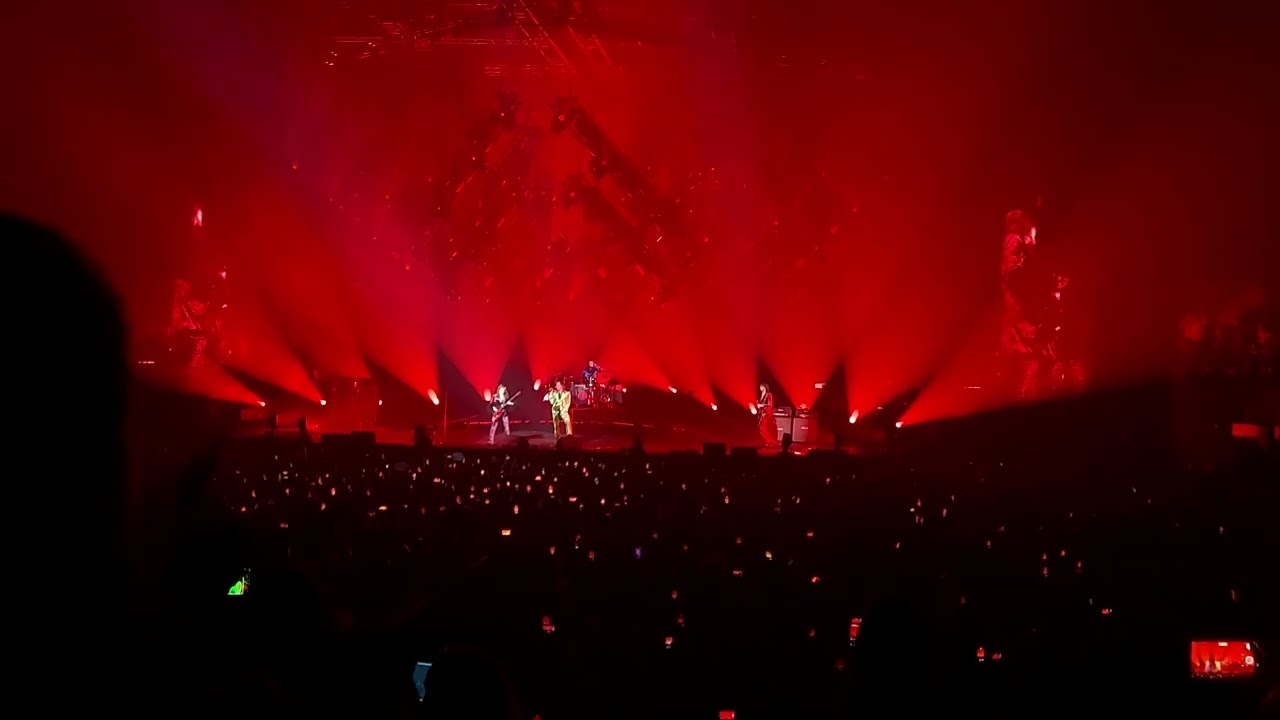 Måneskin 03/03/23 Bruxelles Don't wanna sleep, Gossip, Zitti e buoni, Own my mind, Supermodel 1/6