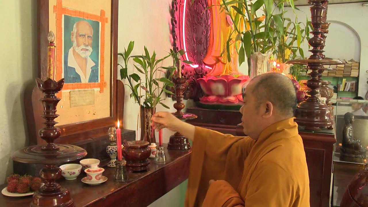 Vị Bồ Tát chùa làng