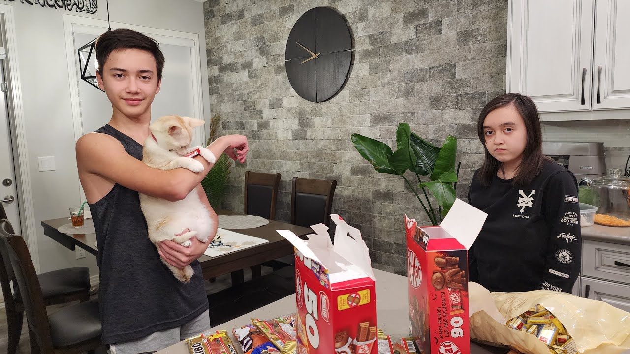 Bungkus Snacks Untuk Bagi2 4nak Tetangga Di Halloween