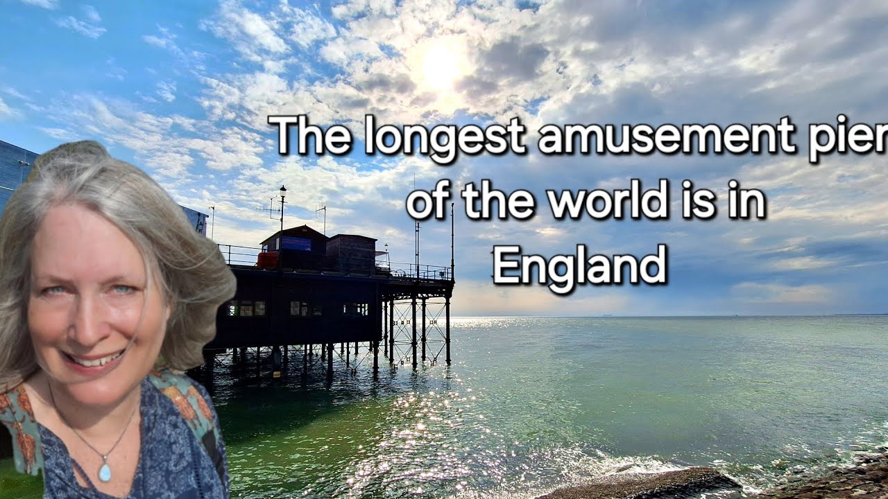Travelling back to England and exploring the coastal town Southend on Sea as a solo womantraveler