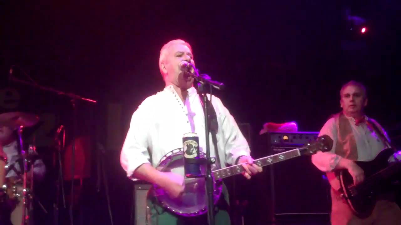 The Wurzels - Champion Dung Spreader London 06/12/2011