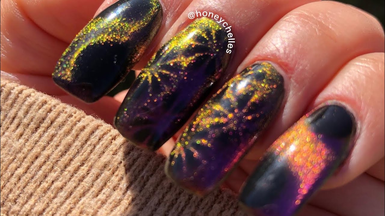 Cat Eyes Magnetic Gel Nail Polish Application.
