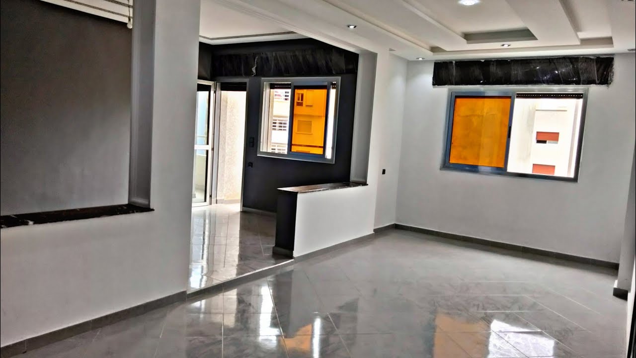 منزل محفض للبيع حي مسنانة كولف طنجة 2ديال طوابق وكراج المساحة 115متر