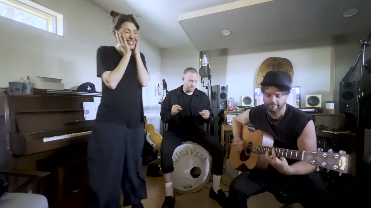 NICO VEGA - The Crazy Things We Do For Love (New unreleased song) Acoustic