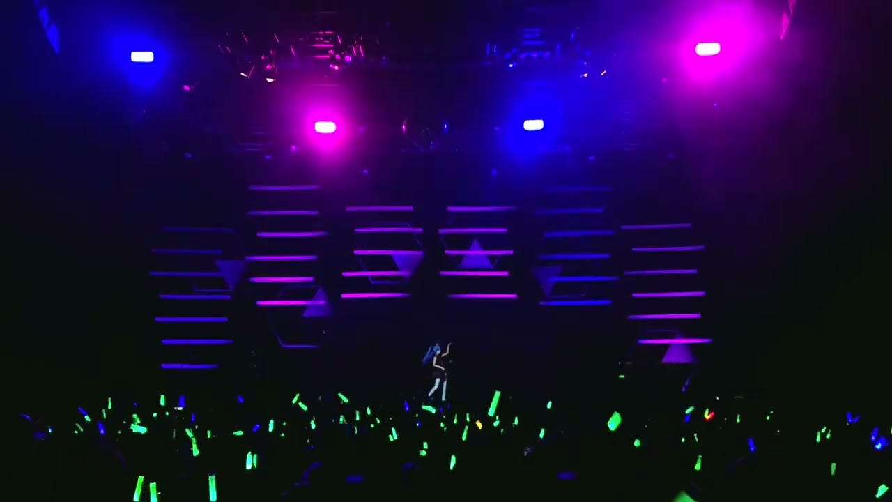 Miku Expo 2018 Live Concert In Los Angeles - Kimagure Mercy by HachiojiP