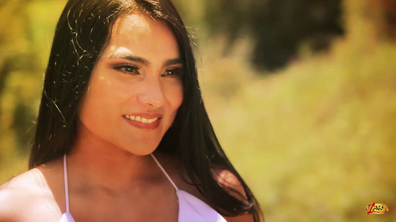 Jose Reynel - Ella Me Espera (Video Oficial)