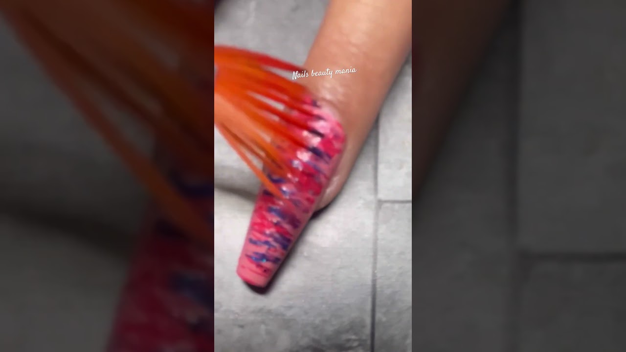 Fan brush nails art 