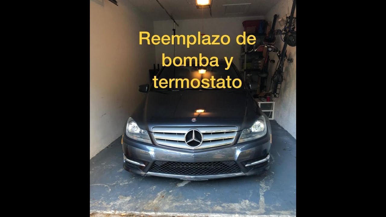 C300 Mercedes Benz  Reemplazo de bomba de agua y termostato