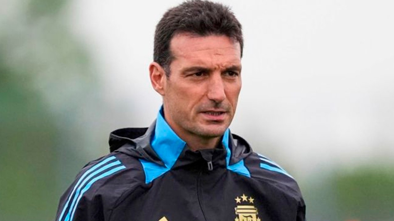 LAS DUDAS DE SCALONI: &iquest;Qu&eacute; equipo elegir&aacute; para el debut de Argentina ante Argelia?