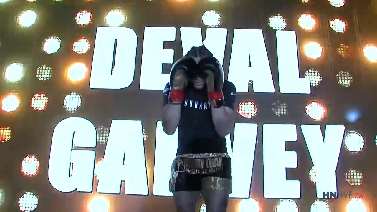MTWC 6: Deval Garvey vs Andrew Lewis