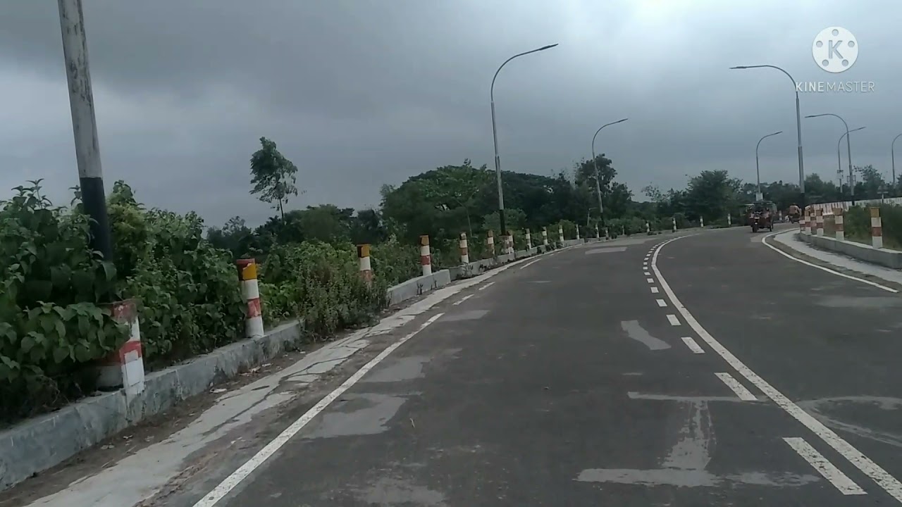 শীতলক্ষ্যা নদীর উপর নির্মিত প্রথম ব্রিজ। টোক বাজার  থেকে গফরগাঁও