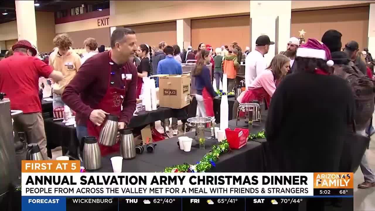 Salvation Army serves thousands of meals at Christmas dinner in Phoenix