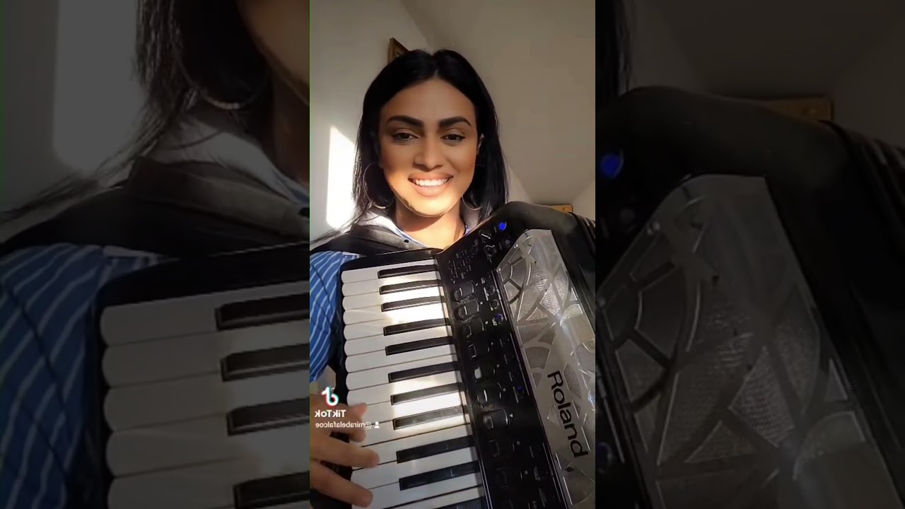 Mirabela Falcoie -Hora Ionică Minune