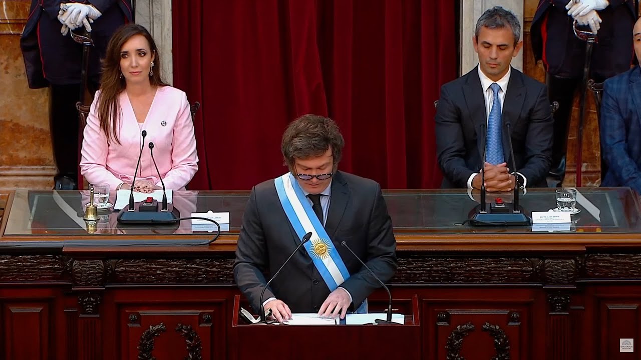 En inicio de discurso en el Congreso, Milei habló de 