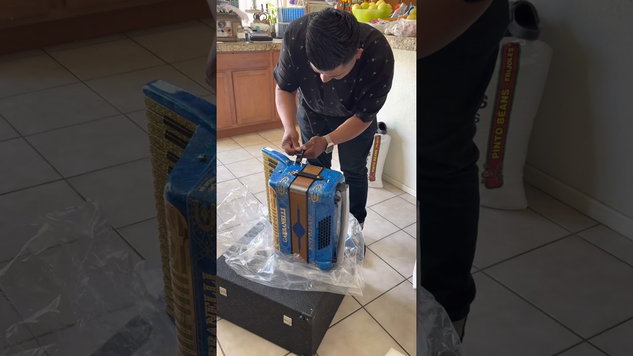 Gabbanelli Accordion de tecla Unboxing 04-03-2021 2nd part