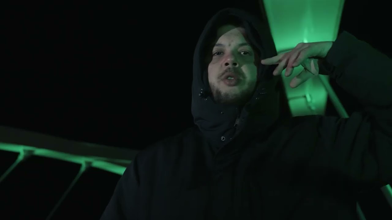 101095 (CLIP OFFICIEL) 