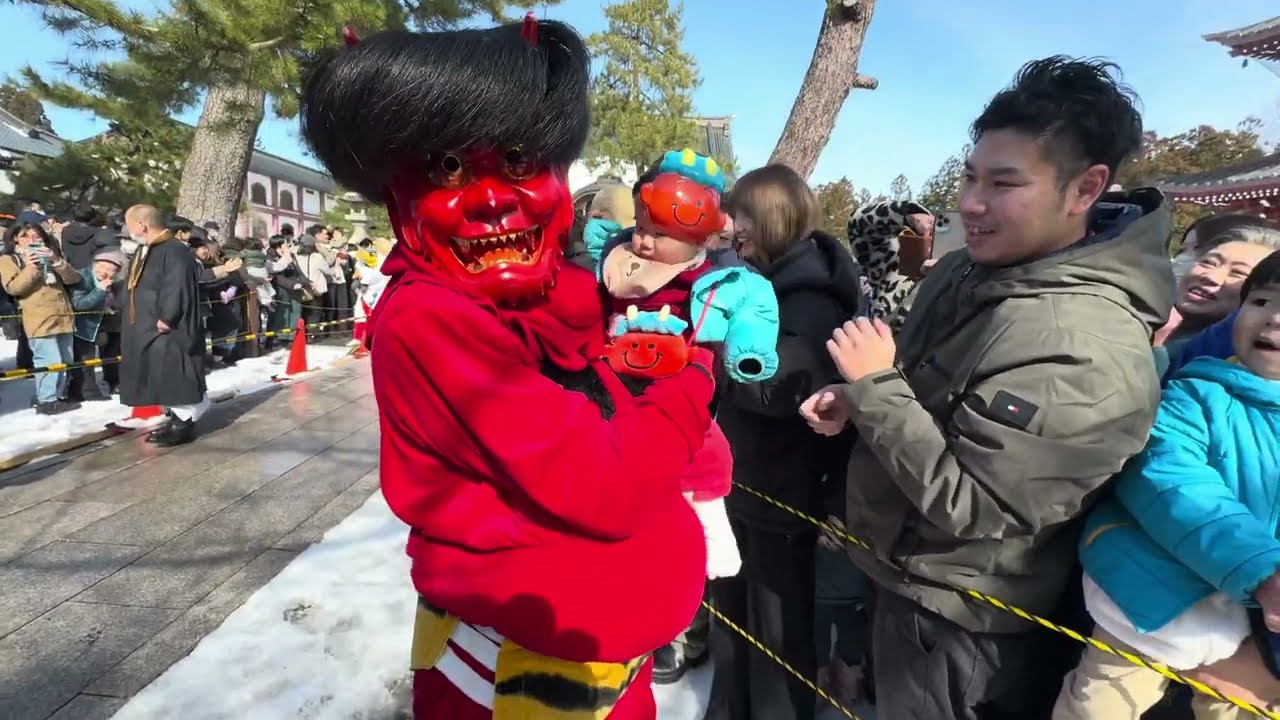 【本成寺で節分の鬼踊り】法華宗陣門流総本山本成寺の節分大祈願会で鬼踊りを演じる Demon dance at honjouji temple