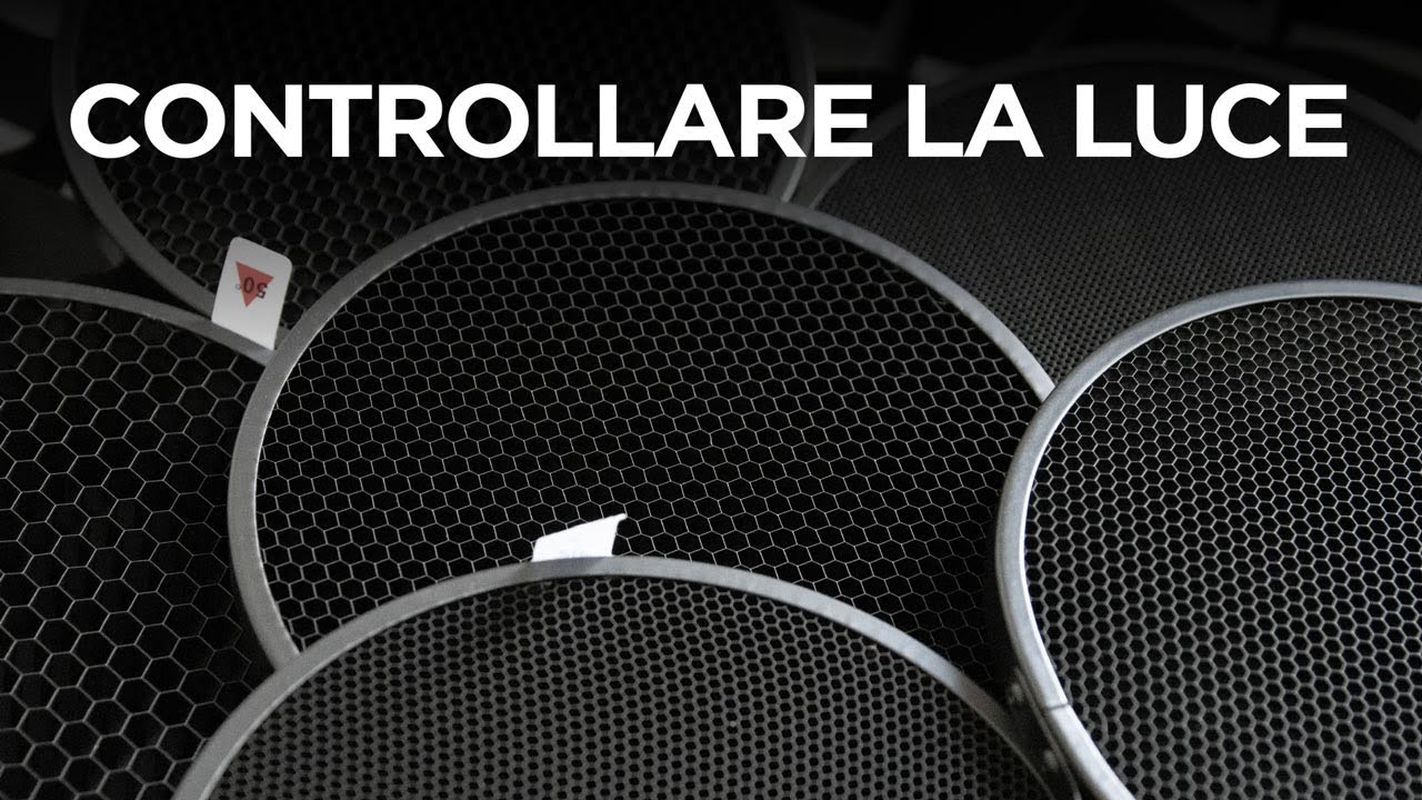 IMPARA A CONTROLLARE LA LUCE: griglie honeycomb e strip, a cosa servono e quali sono le differenze