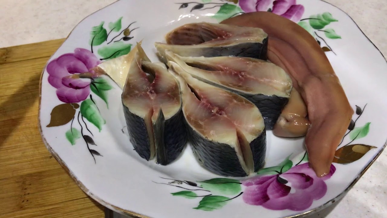 Herring, marinated with onion