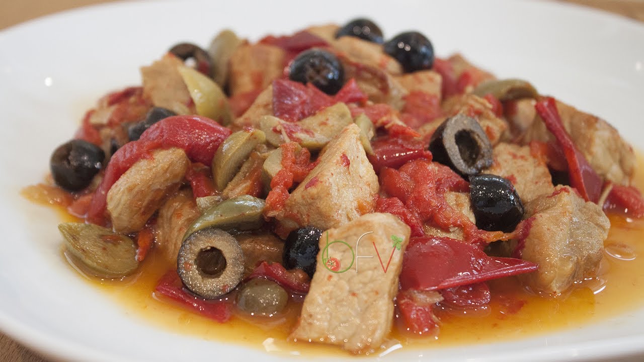 SPEZZATINO DI MAIALE CON PEPERONI E OLIVE - Buono Facile Veloce