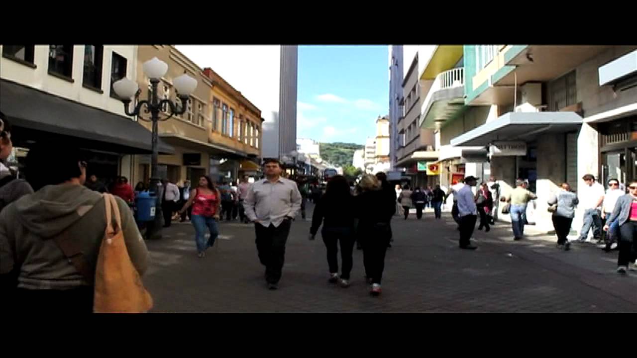 Hey you! What song are you listening to? - Brazil // Ei, Floripa! Que música você tá ouvindo?